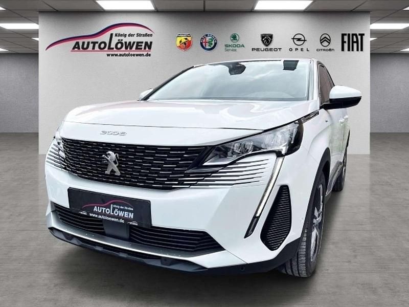 Weiß Gebraucht 2021 Peugeot 3008 Allure SUV | 24.829 € (Fairer Preis) - Bild 1/4