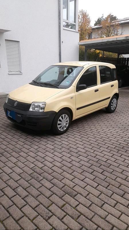Gelb Gebraucht 2009 Fiat Panda Kleinwagen | 3.800 € (Etwas zu teuer) - Bild 1/4