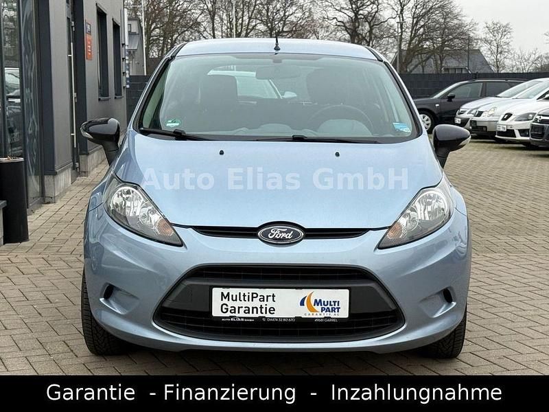 Gebraucht Ford Fiesta Trend 95 PS (69 kW) 2010 Blau Limousine