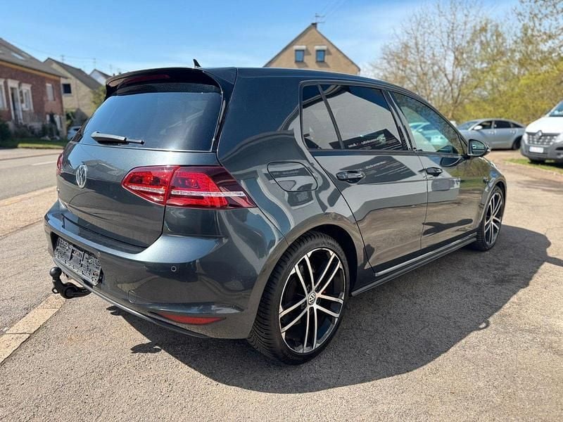 Second-hand VW Golf VII Sportline 184 CP (135 kW) 2015 Gri Berlinǎ