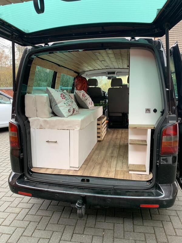 Schwarz Gebraucht 2008 VW T5 Van | 13.000 € (Teuer) - Bild 1/4