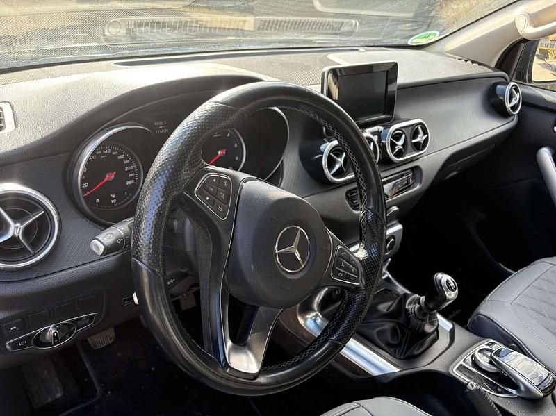 Gebraucht Mercedes X250 Progressive 190 PS (139 kW) 2018 Schwarz Pickup