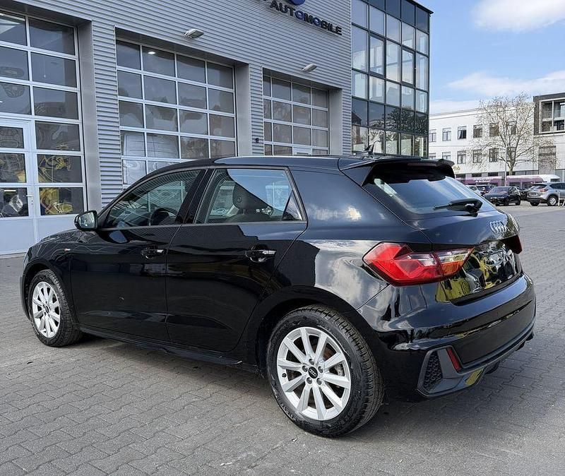 Second-hand Audi A1 110 CP (80 kW) 2023 Negru SUV