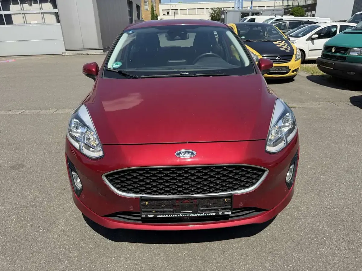 Gebraucht Ford Fiesta 101 PS (74 kW) 2017 Rubyrot (metallic) Kleinwagen