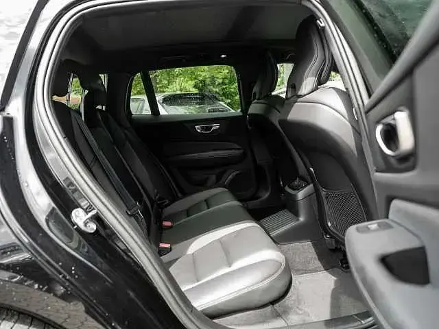 Gebraucht Volvo V60 Ultimate 455 PS (334 kW) 2023 Schwarz Kombi