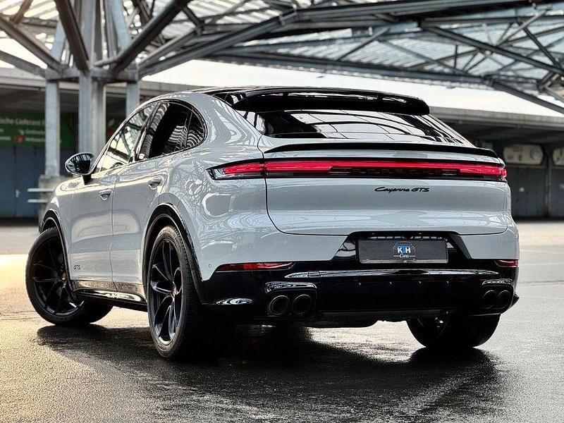 Gebraucht Porsche Cayenne GTS 500 PS (367 kW) 2025 Grau SUV