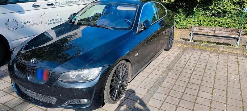 Gebraucht BMW 335 340 PS (250 kW) 2007 Schwarz Coupé