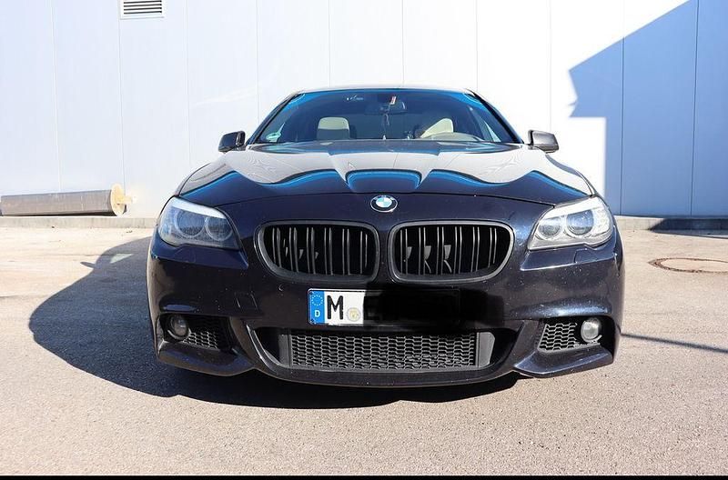 Gebraucht 2013 BMW 530 Shadowline Limousine | 11.500 € (Fairer Preis) - Bild 1/4