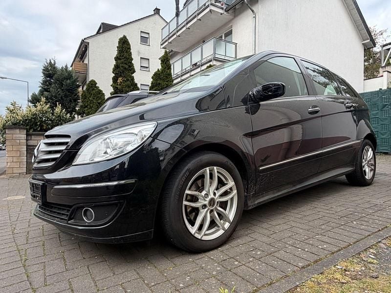 Gebraucht Mercedes B180 109 PS (80 kW) 2007 Schwarz Van / Kleinbus