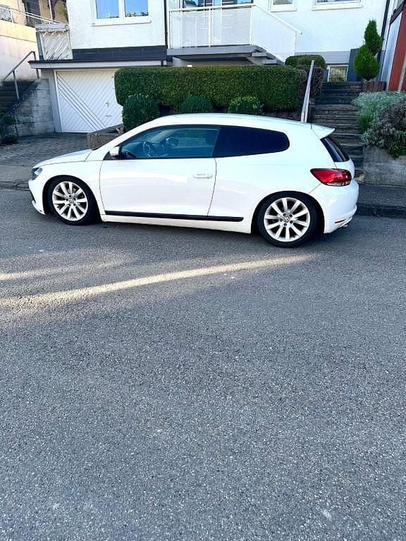 Gebraucht VW Scirocco Edition 122 PS (89 kW) 2011 Weiß Coupé