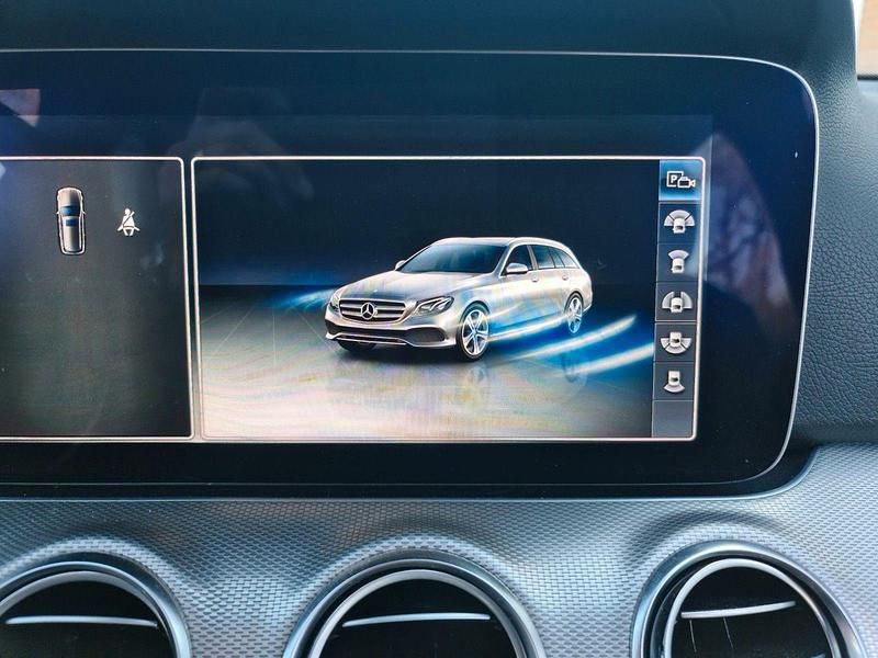 Gebraucht Mercedes E220 194 PS (142 kW) 2017 Grau Kombi