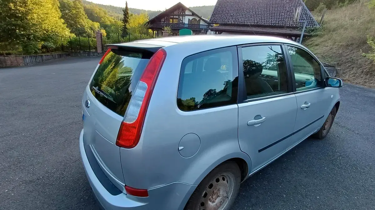 Gebraucht Ford C-MAX 125 PS (91 kW) 2006 Silber Van / Kleinbus
