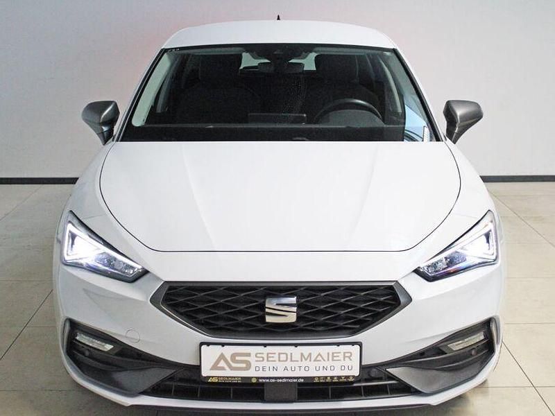 Gebraucht Seat Leon FR 150 PS (110 kW) 2022 Nevada weiss Limousine