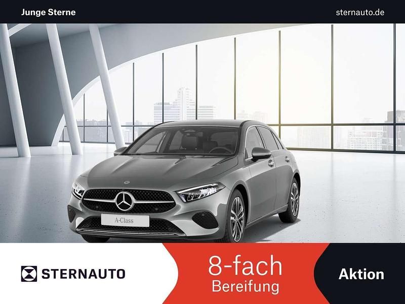 Metalliclack mountaingrau Gebraucht 2024 Mercedes A180 Progressive Limousine | 28.280 € (Guter Preis) - Bild 1/4