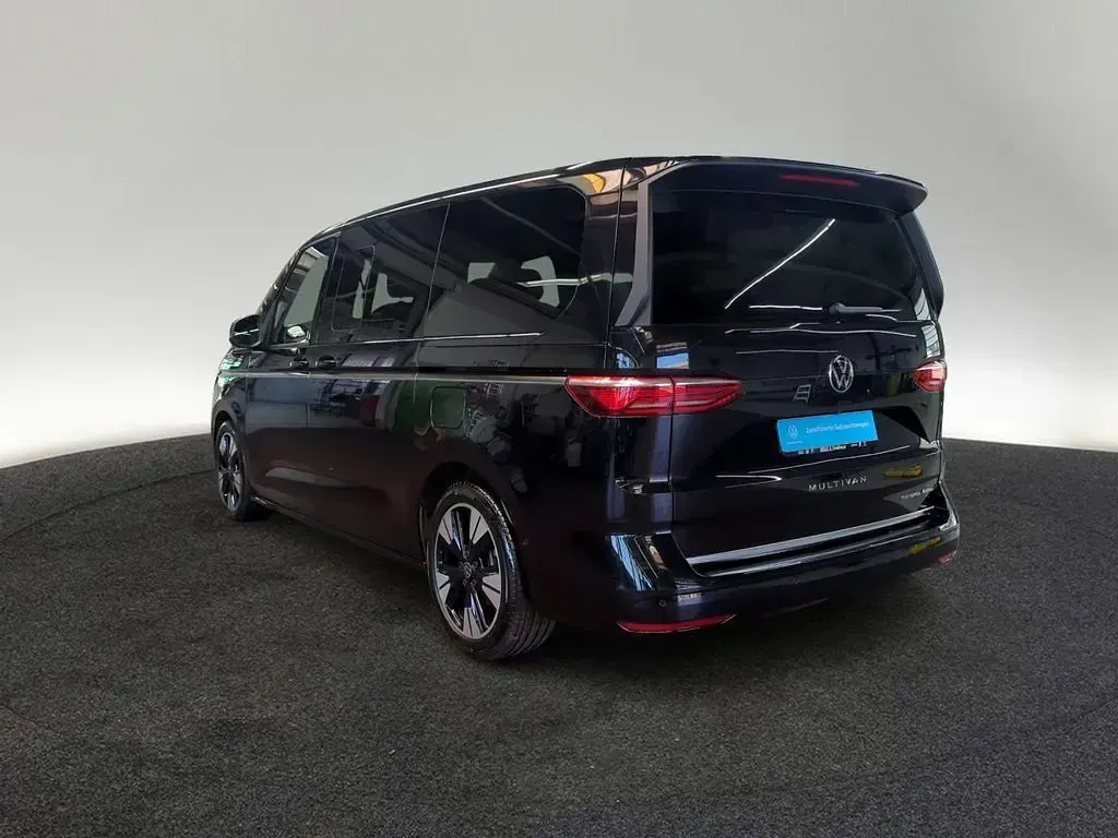 Gebraucht VW Multivan Style 245 PS (180 kW) 2025 Deep black perleffekt Van / Kleinbus