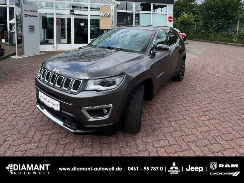 Grau Gebraucht 2020 Jeep Compass Limited SUV | 18.900 € (Etwas zu teuer) - Bild 1/2