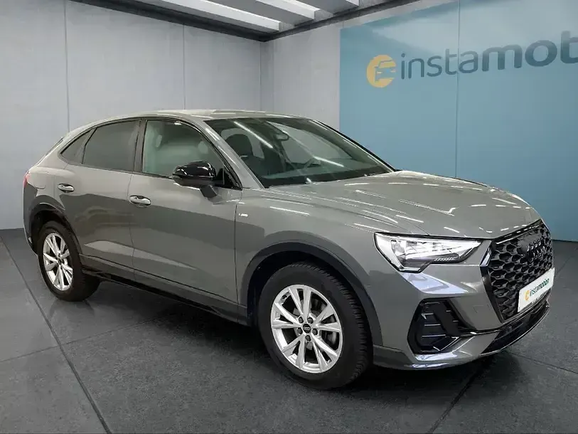 Gebraucht Audi Q3 150 PS (110 kW) 2025 Grau SUV