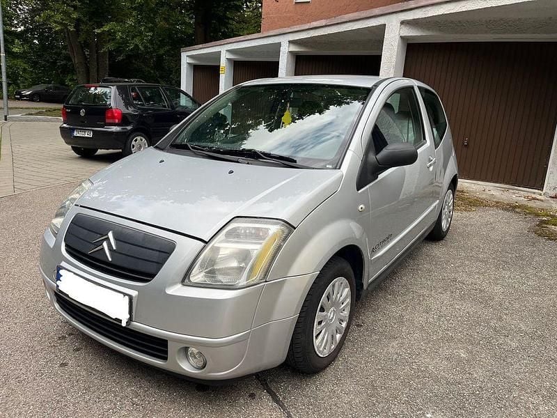 Silber Gebraucht 2006 Citroën C2 Comfort Kleinwagen | 2.000 € (Fairer Preis) - Bild 1/4