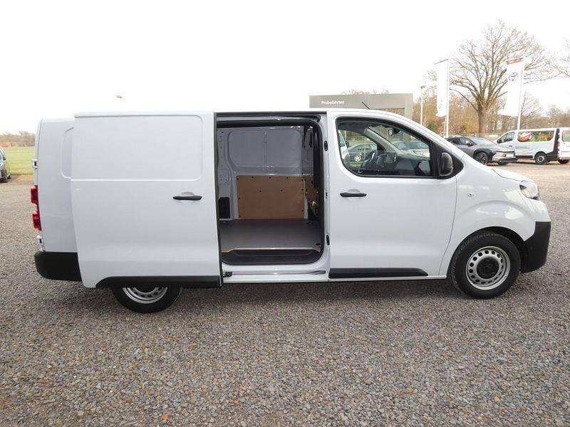 Gebraucht Toyota Proace 144 PS (105 kW) 2024 Ice white Van / Kleinbus