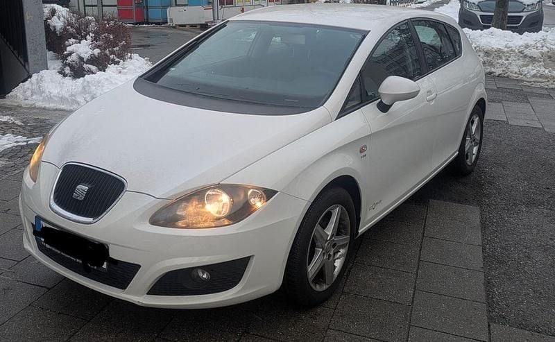 Gebraucht Seat Leon Copa 105 PS (77 kW) 2012 Weiß Limousine