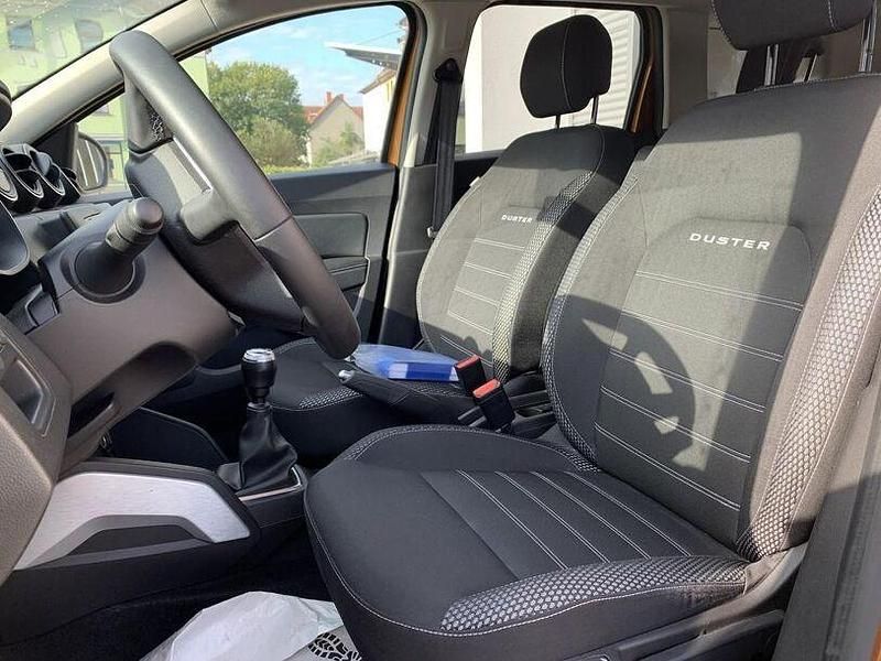 Gebraucht Dacia Duster Prestige 150 PS (110 kW) 2021 Orange SUV