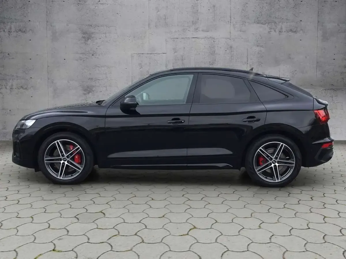 Gebraucht Audi SQ5 Sportback Sport 341 PS (250 kW) 2023 Mythosschwarz metallic SUV