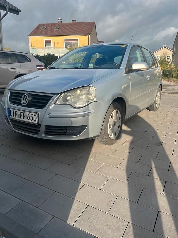 Silber Gebraucht 2007 VW Polo Kleinwagen | 2.450 € (Fairer Preis) - Bild 1/4