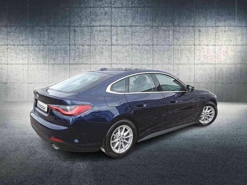 Gebraucht BMW 430 Efficient Dynamics 245 PS (180 kW) 2022 Bmw individual tansanitblau (metallic) Coupé