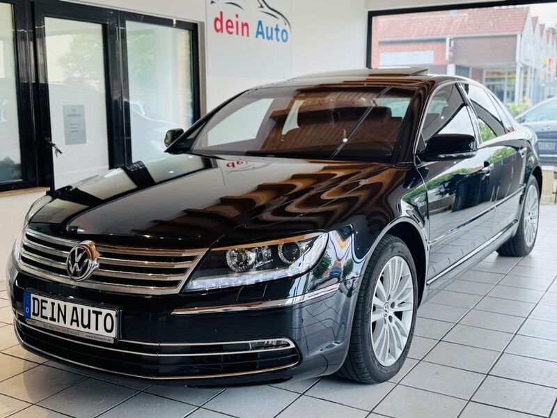 Schwarz Gebraucht 2016 VW Phaeton Limousine | 34.975 € (Teuer) - Bild 1/4