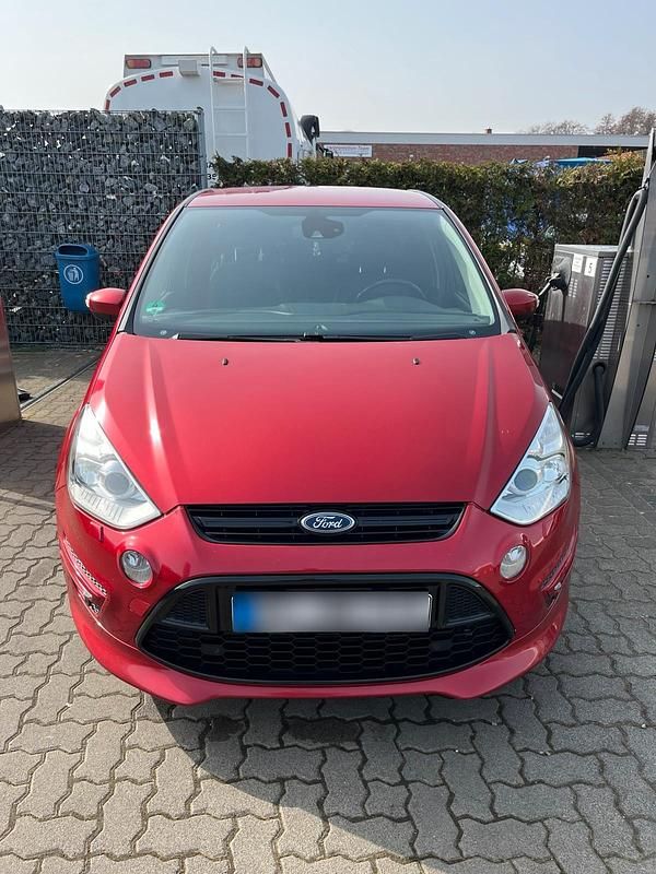 Gebraucht Ford S-MAX 250 PS (183 kW) 2014 Rot Van / Kleinbus