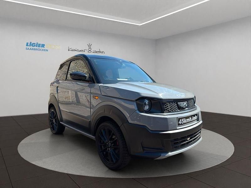 Second-hand Ligier Myli 2023 Gri Hatchback