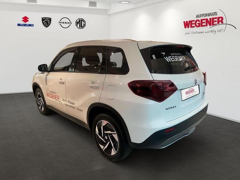 Gebraucht Suzuki Vitara Comfort+ 129 PS (94 kW) 2025 Weiß SUV