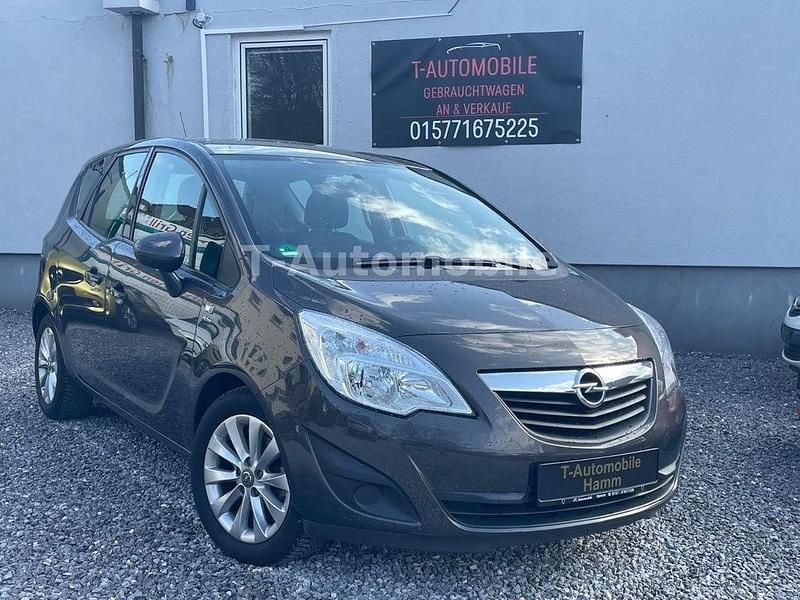 Gebraucht Opel Meriva Active 120 PS (88 kW) 2013 Grau Van / Kleinbus