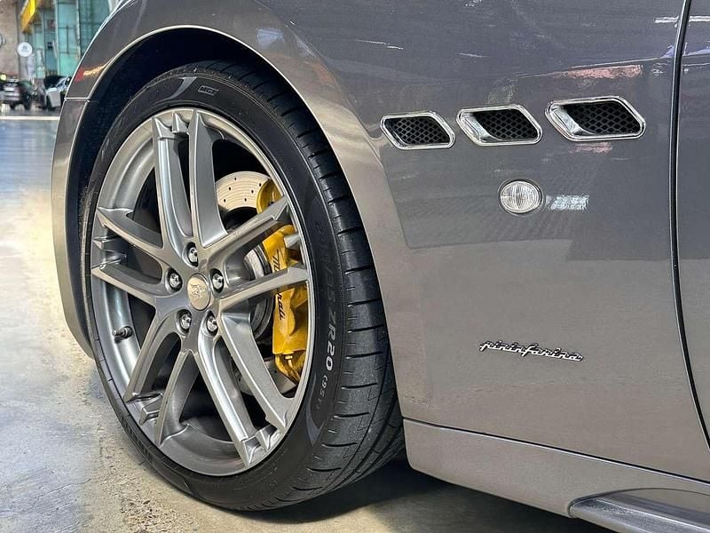 Gebraucht Maserati GranCabrio 460 PS (338 kW) 2018 Silber Cabrio