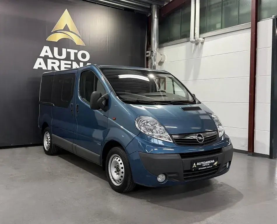 Gebraucht Opel Vivaro 117 PS (86 kW) 2006 Blau Van / Kleinbus