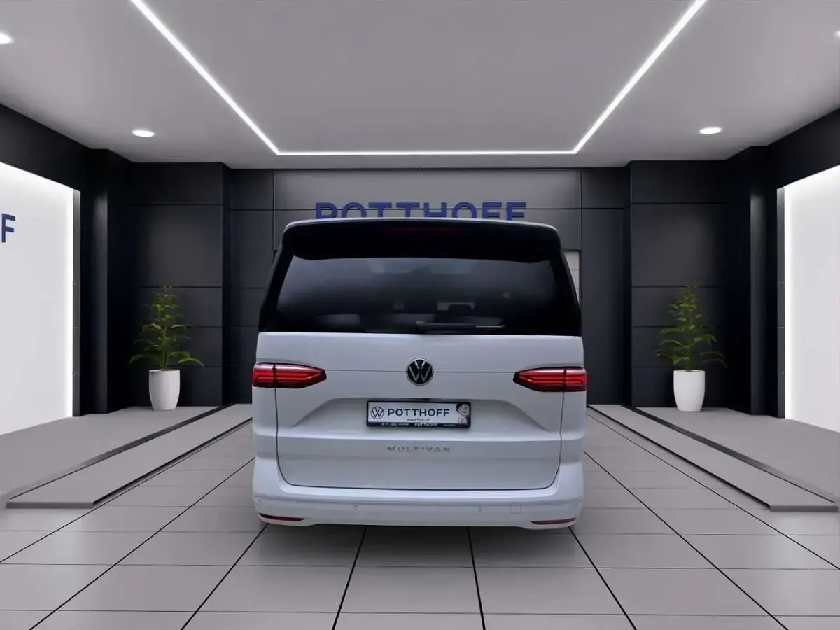 Neu VW Multivan Goal 150 PS (110 kW) 2026 Candyweiß Van / Kleinbus