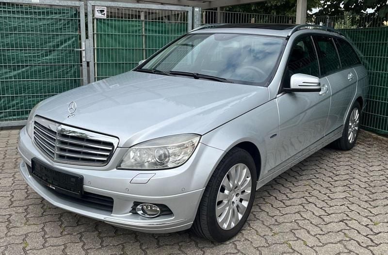 Silber Gebraucht 2009 Mercedes C250 Kombi | 4.490 € (Guter Preis) - Bild 1/2