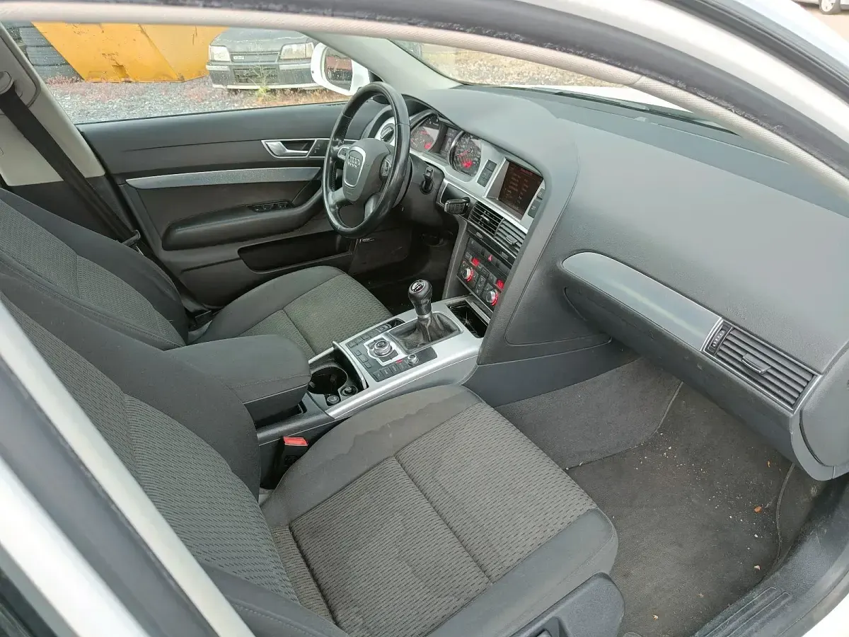 Gebraucht Audi A6 180 PS (132 kW) 2009 Weiß Kombi