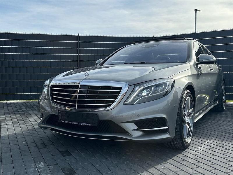 Silber Gebraucht 2013 Mercedes S500L AMG line Limousine | 31.990 € - Bild 1/4