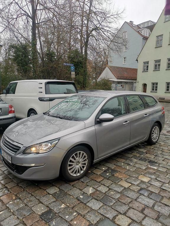 Gebraucht Peugeot 308 SW Access 92 PS (67 kW) 2014 Silber Kombi