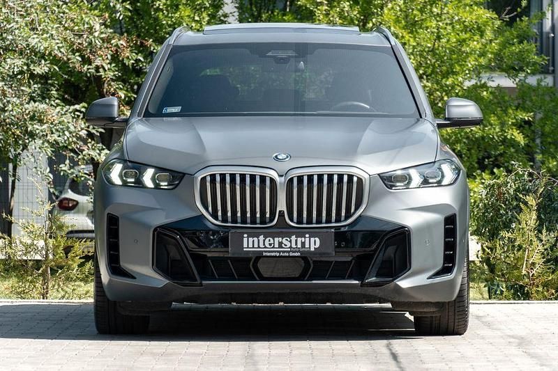 Gebraucht BMW X5 M Sport 489 PS (359 kW) 2024 Grau SUV
