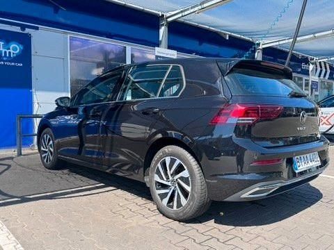 Schwarz Gebraucht 2022 VW Golf VIII Style Limousine | 22.200 € (Superpreis) - Bild 1/4