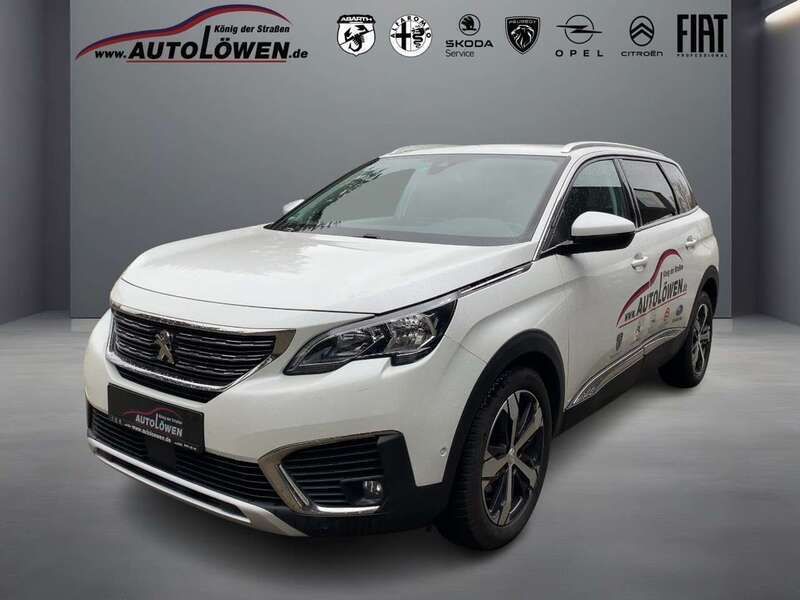 Perlmutt weiss Gebraucht 2018 Peugeot 5008 Allure Van / Kleinbus | 25.980 € - Bild 1/4