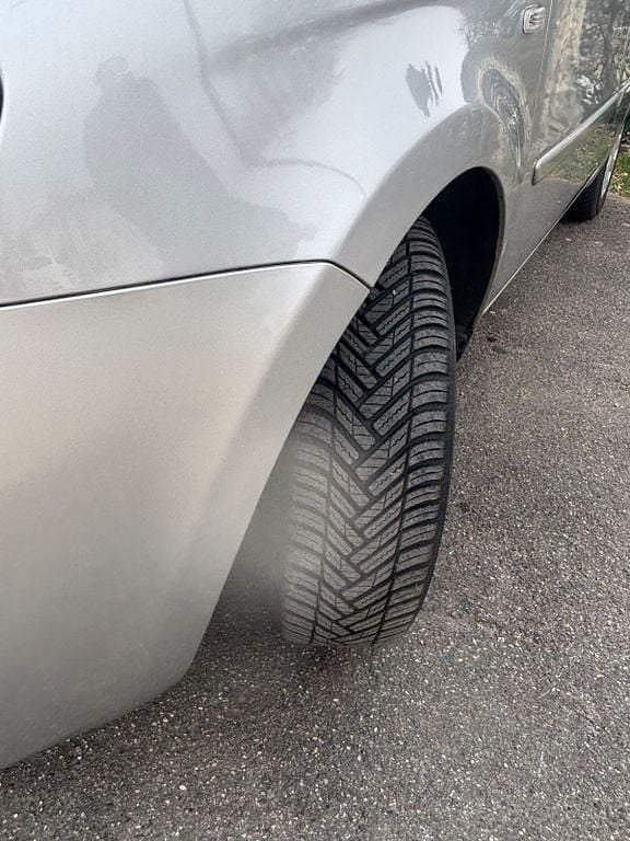 Gebraucht Fiat Idea Active 95 PS (69 kW) 2005 Silber Van / Kleinbus