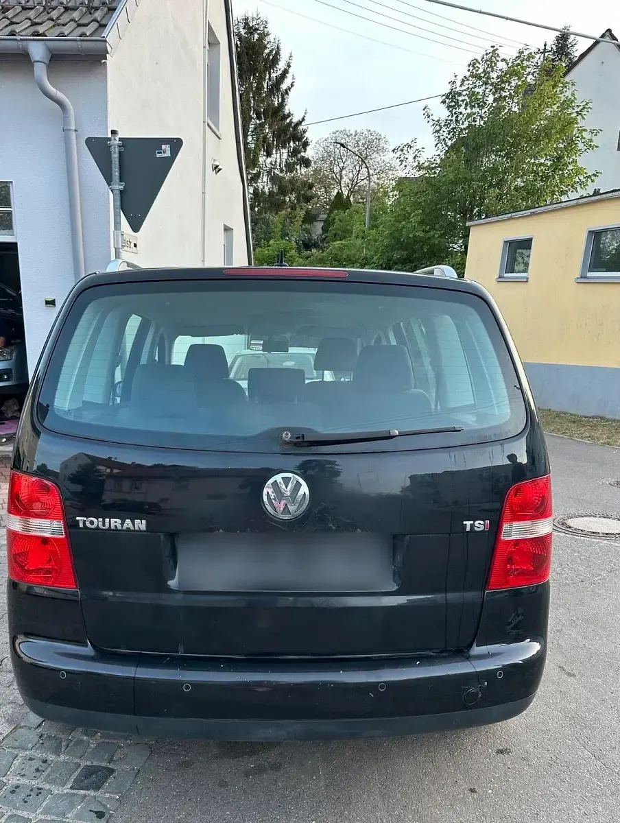 Brugt VW Touran 140 HK (102 kW) 2006 Sort MPV