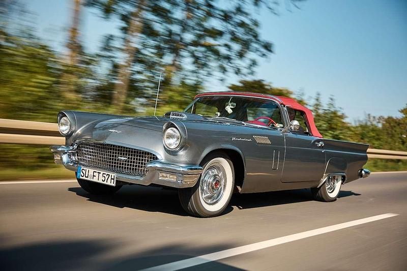 Grau Gebraucht 1957 Ford Thunderbird Cabrio | 79.900 € - Bild 1/4