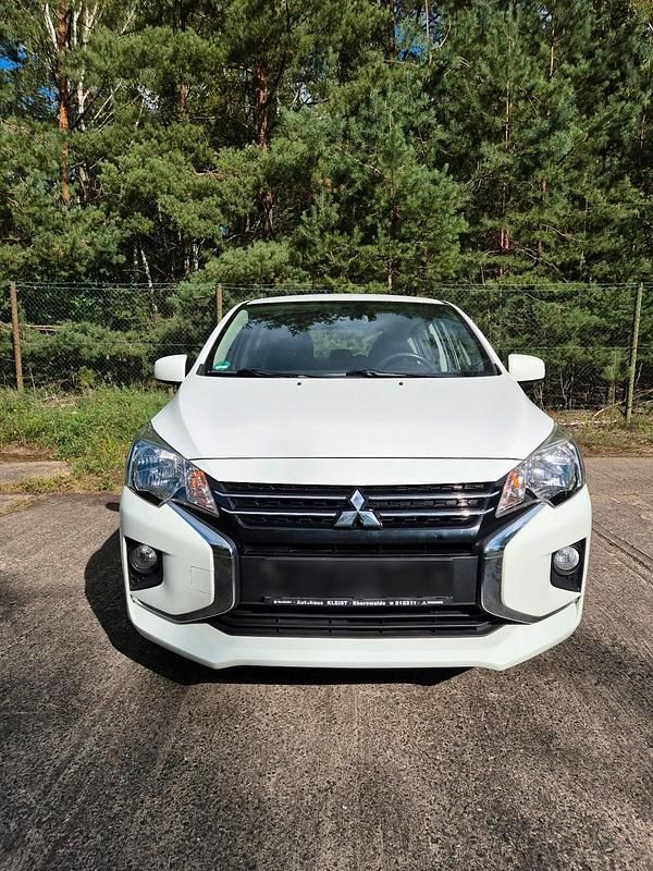 Weiß Gebraucht 2025 Mitsubishi Space Star Limousine | 6.999 € (Superpreis) - Bild 1/4