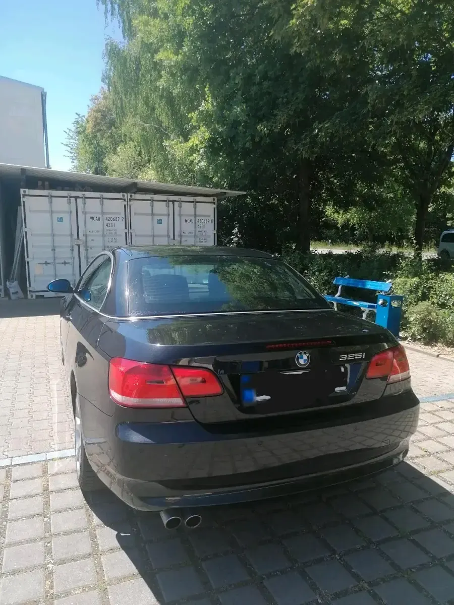 Gebraucht BMW 325 Cabriolet 218 PS (160 kW) 2008 Schwarz Cabrio