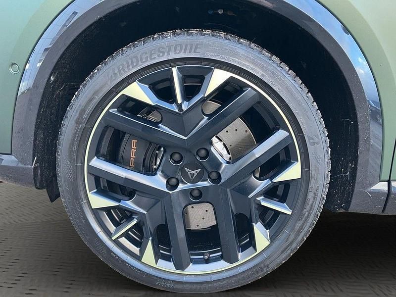 Neu Cupra Formentor VZ 333 PS (244 kW) 2026 Grün SUV