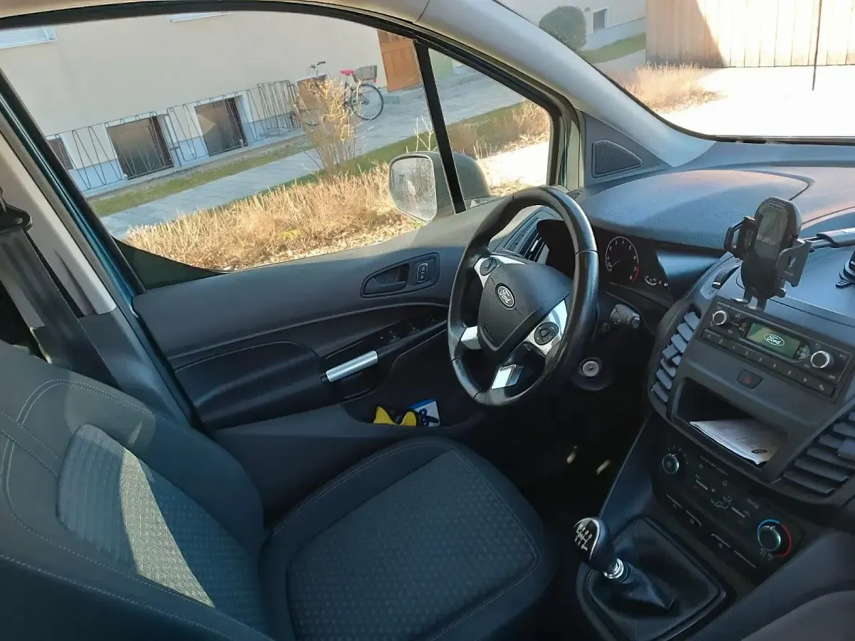Gebraucht Ford Tourneo Connect Trend 101 PS (74 kW) 2019 Blau Van / Kleinbus